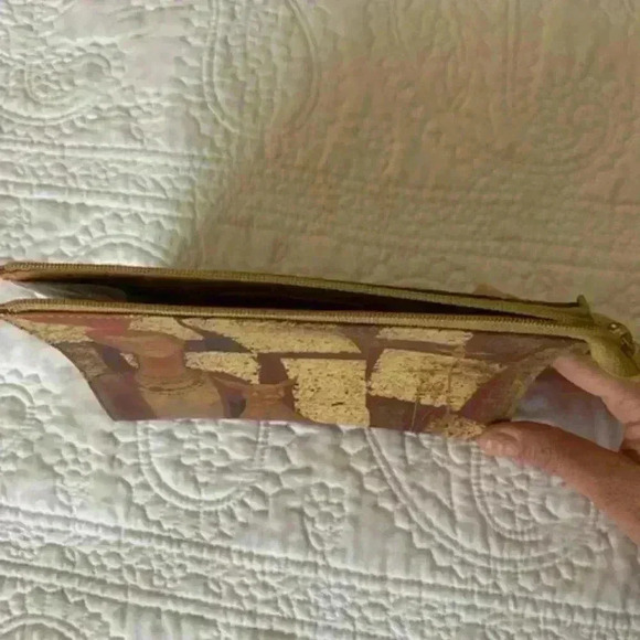 jeon los angeles russian red  makeup bag - Picture 3 of 5